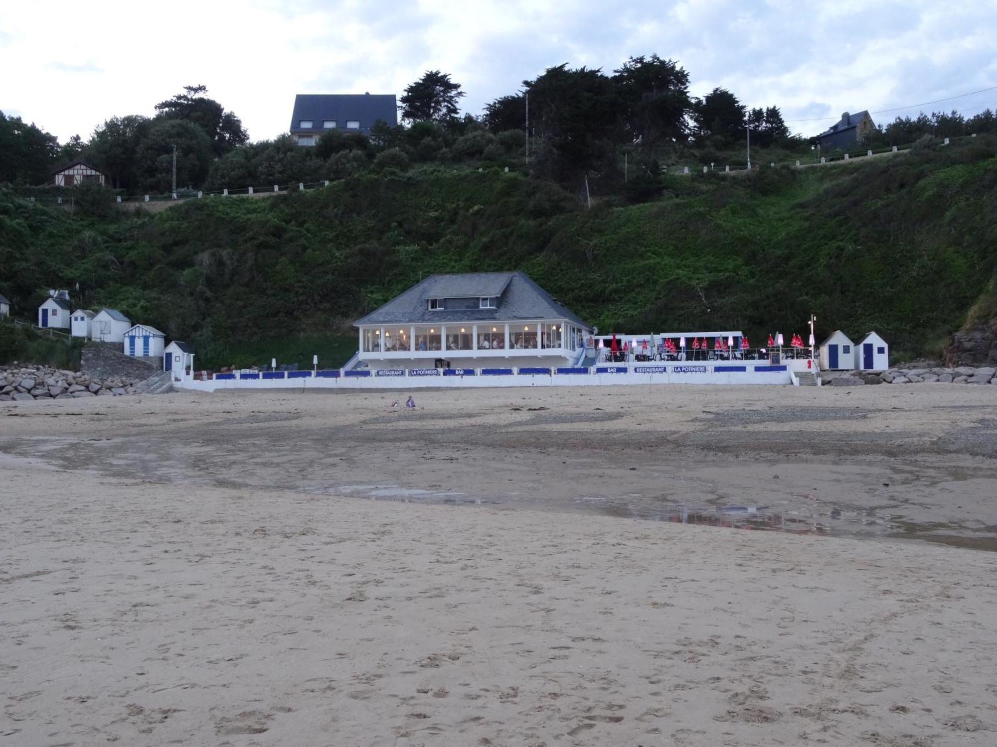 Gite "Rose Des Sables" - 800M De La Plage De Surtainville, Proche Commerces - Piscine En Juillet Et Aout Zewnętrze zdjęcie